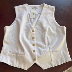 White Evereve Button-Up Vest